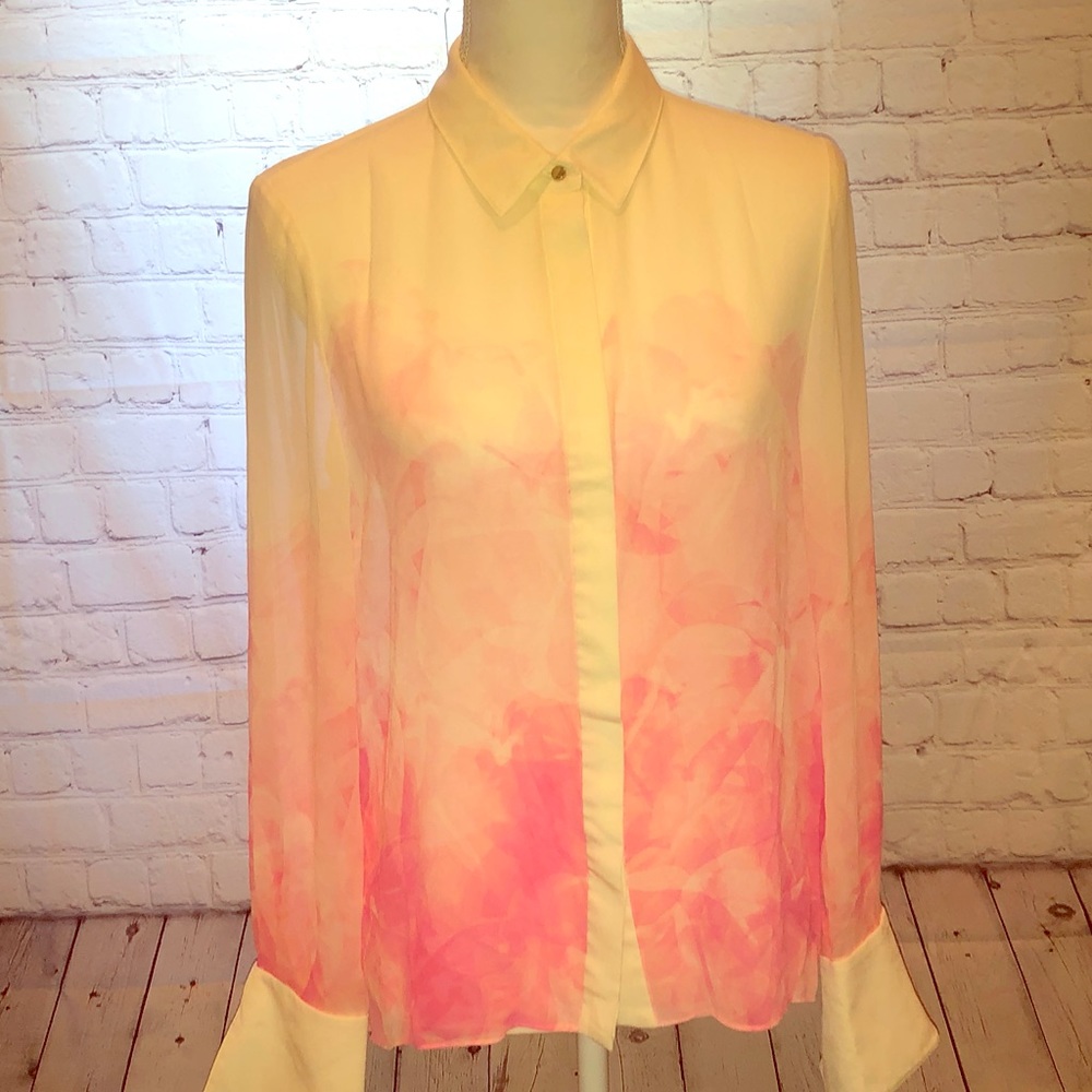 Hip pink and white blouse